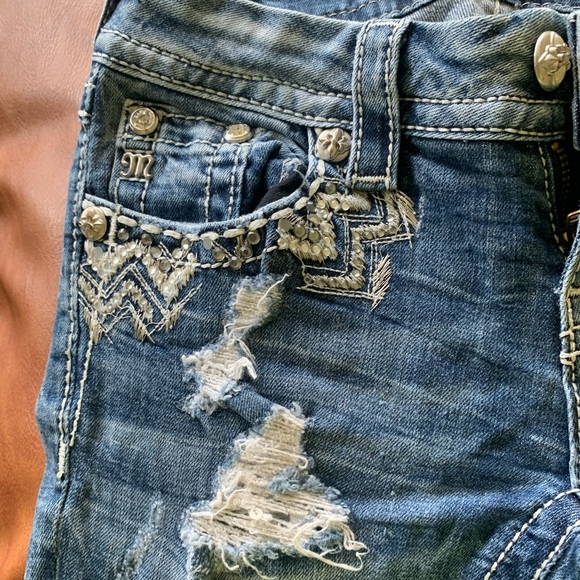 Miss Me Destroyed Skinny Jeans - Picture 2 of 14